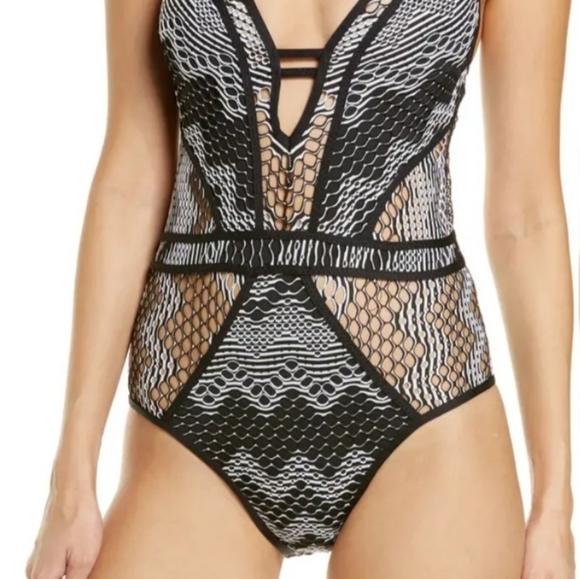 NEW BECCA Reveal Show & Tell Plunge Swimsuit - Picture 2 of 7